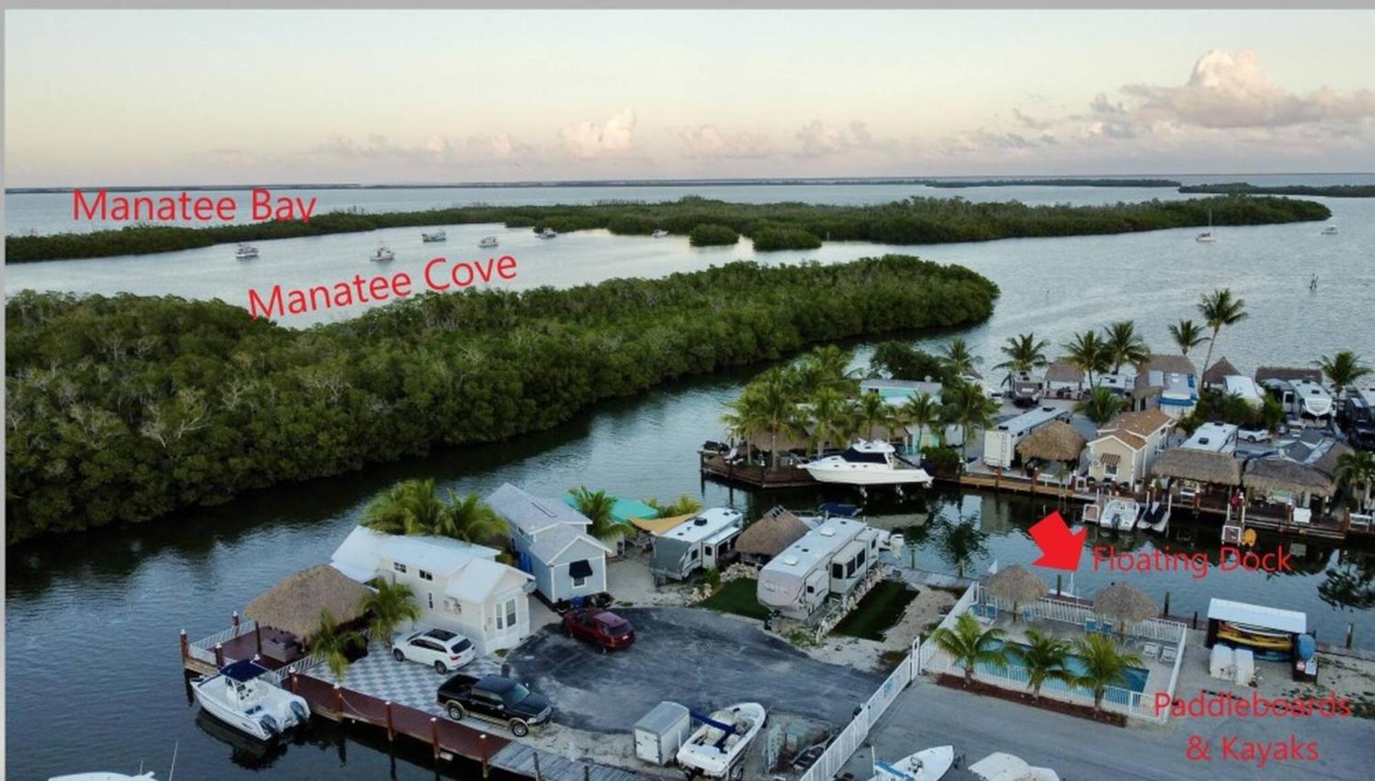Tiny Home On Waterfront, Bay Views, Deck, Pool Jewfish Szoba fotó